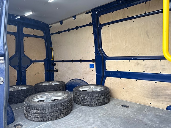 Volkswagen Crafter 9 of 20