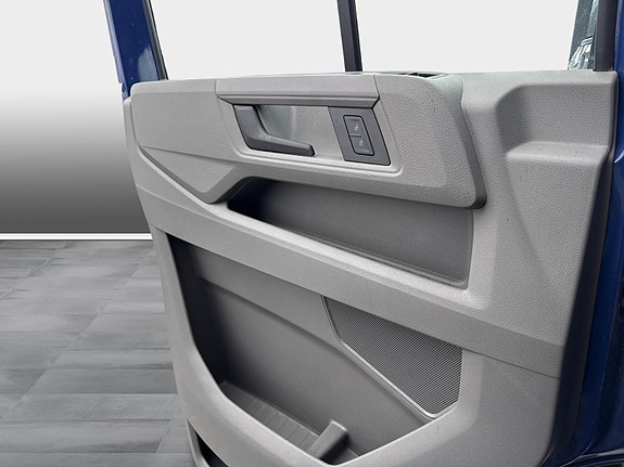 Volkswagen Crafter 17 of 20