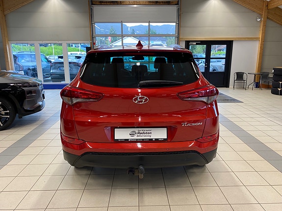 Hyundai Tucson 9 of 19