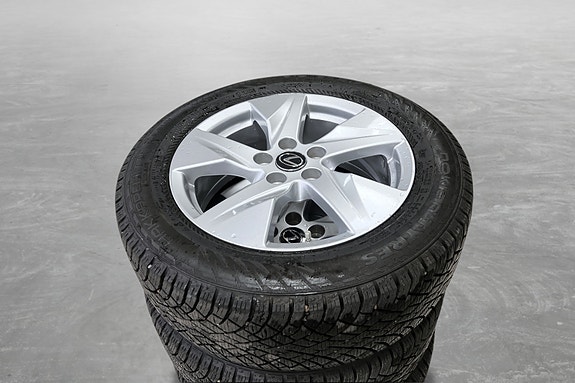 Lexus UX300e 21 of 22