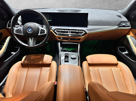 BMW 330e 23 of 30