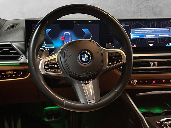 BMW 330e 26 of 30