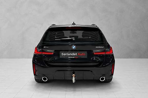 BMW 330e 8 of 30