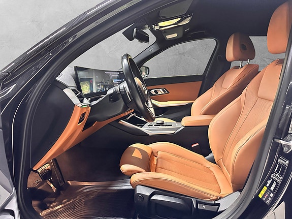 BMW 330e 16 of 30