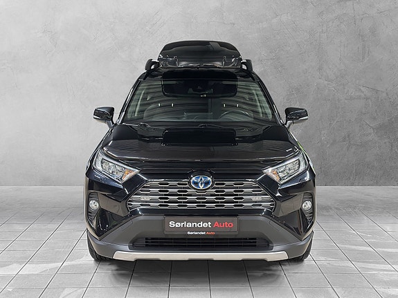 Toyota RAV4 3 of 30