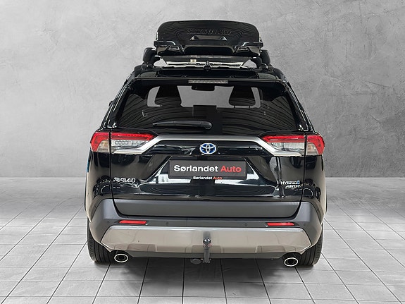 Toyota RAV4 7 of 30