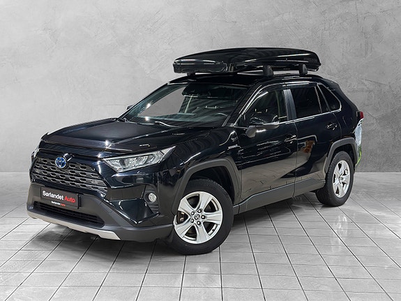 Toyota RAV4 2 of 30