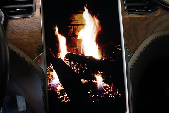 Tesla Model S 20 of 30