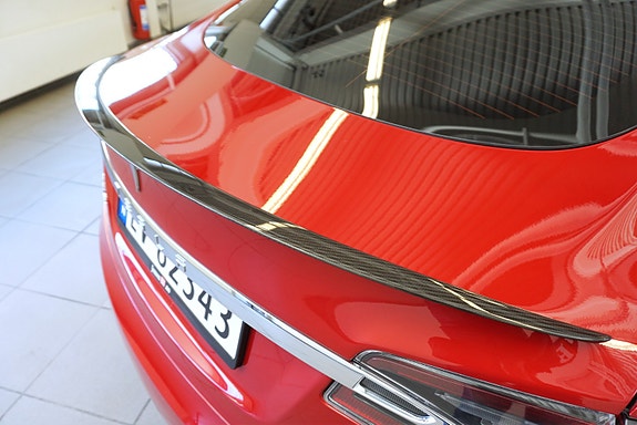 Tesla Model S 8 of 30