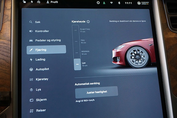 Tesla Model S 17 of 30