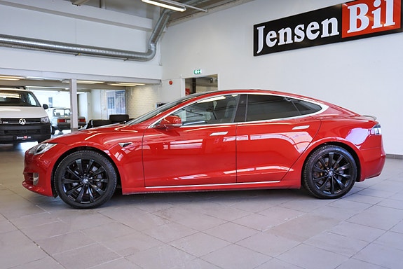 Tesla Model S 9 of 30