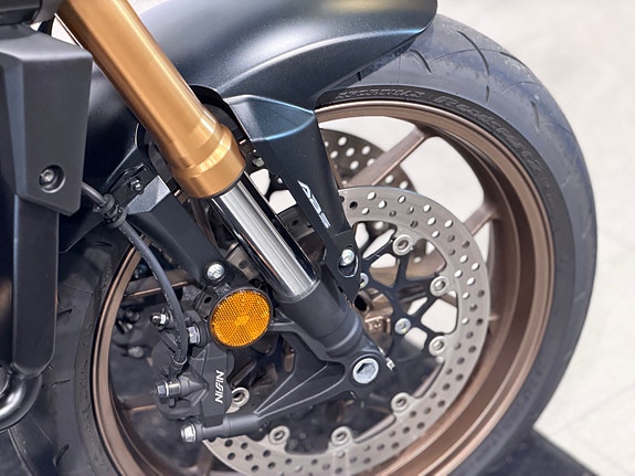 Honda CB 650 R 21 of 23
