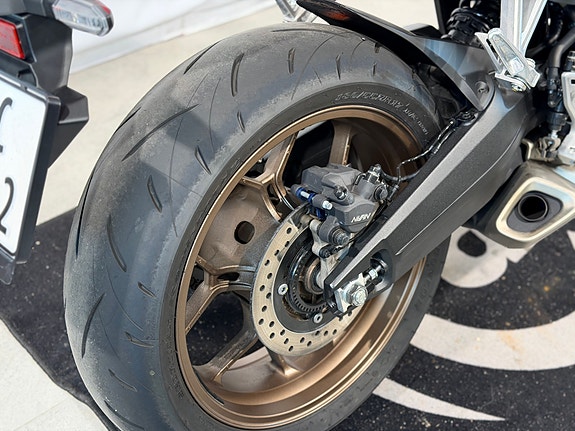 Honda CB 650 R 20 of 23