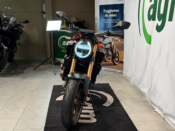 Honda CB 650 R 7 of 23