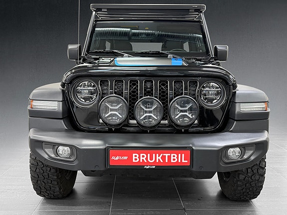 Jeep Wrangler 2 of 30