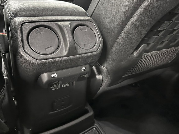 Jeep Wrangler 21 of 30