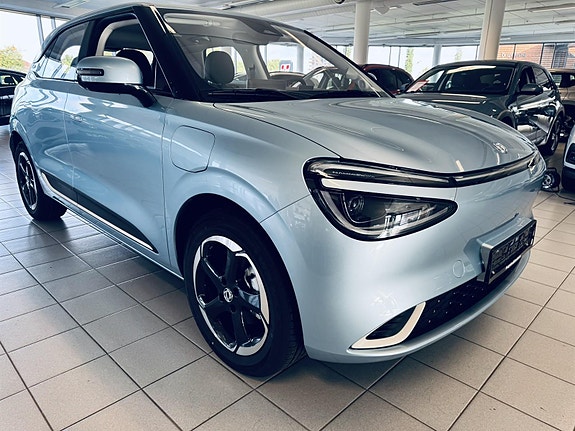 Dongfeng Box 7 of 30