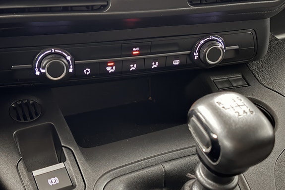 Toyota Proace City 19 of 23