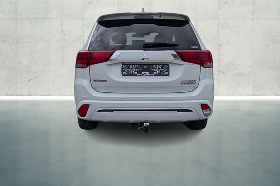 Mitsubishi Outlander 4 of 22