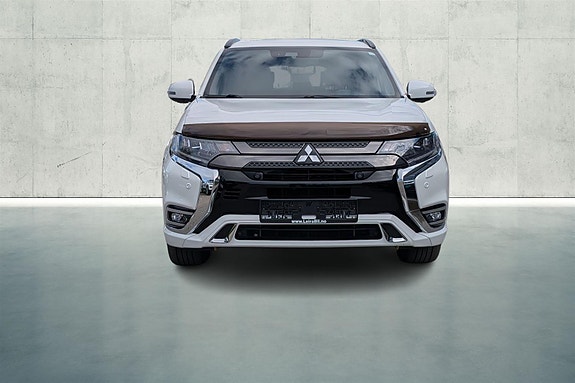 Mitsubishi Outlander 8 of 22