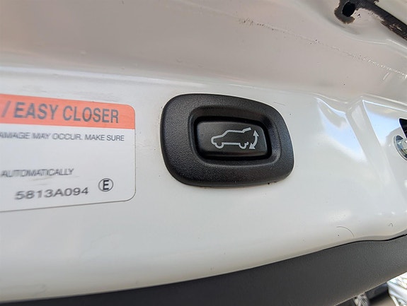 Mitsubishi Outlander 19 of 22