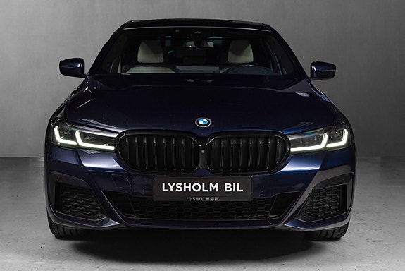 BMW 530e 4 of 30
