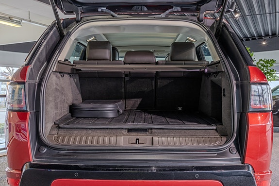 Land Rover Range Rover Sport 21 of 21
