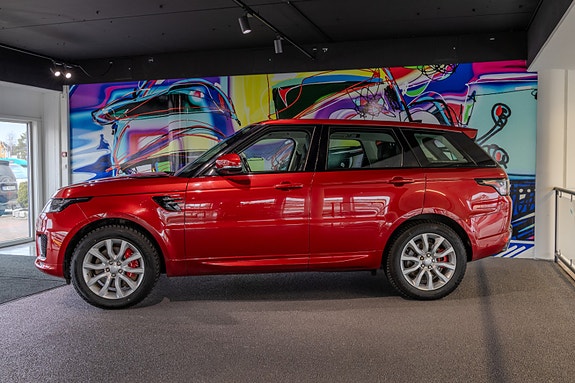 Land Rover Range Rover Sport 6 of 21