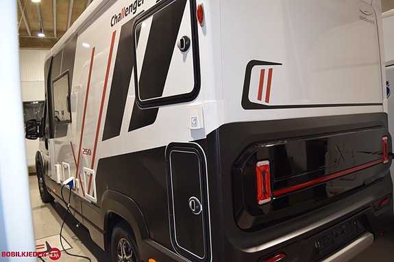 Challenger X250 OPEN EDITION Fiat Ducato 140 hk 2,2l auto 8 of 30