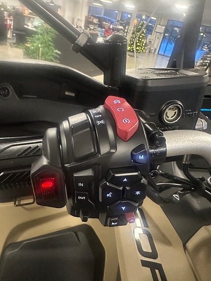 Bilde 12 av CFMOTO 1000 OVERLAND ABS