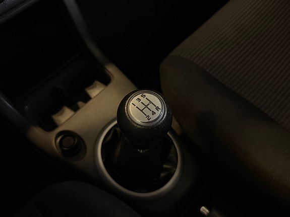 Suzuki Swift 21 of 24