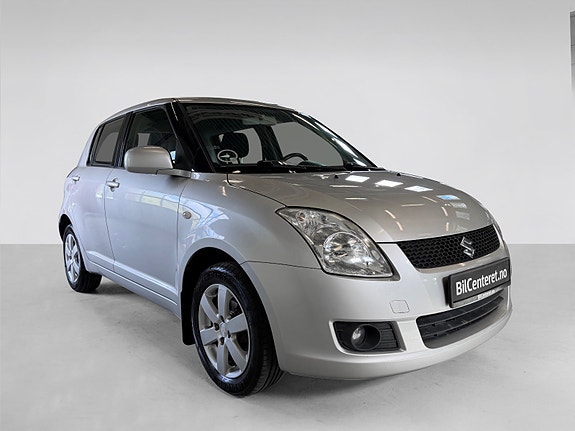 Suzuki Swift 3 of 24