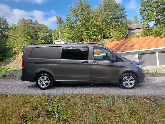 Mercedes-Benz Vito 119 2 of 30