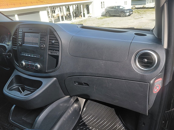 Mercedes-Benz Vito 119 15 of 30