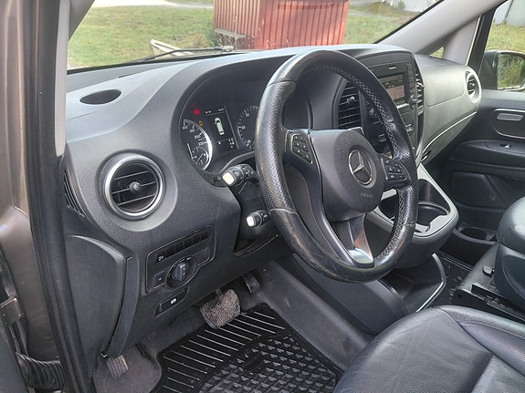 Mercedes-Benz Vito 119 19 of 30
