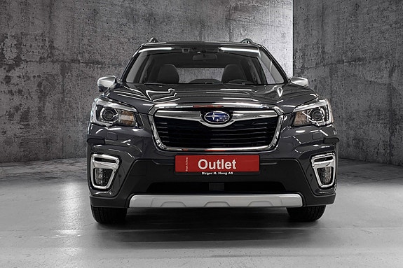 Subaru Forester 2 of 18