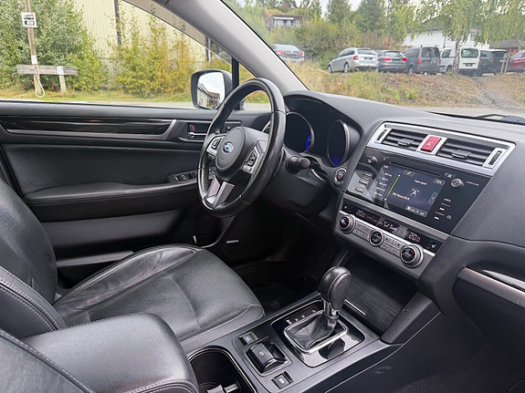 Subaru Outback 16 of 24