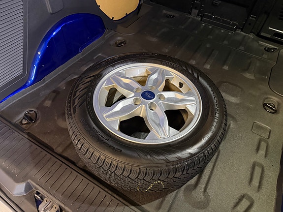 Ford Transit Connect 12 of 27