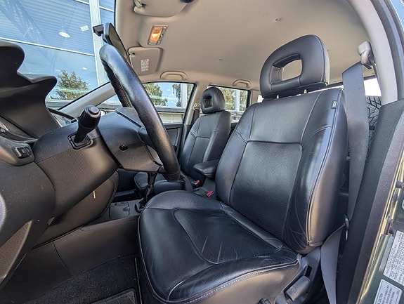 Mitsubishi Outlander 10 of 16