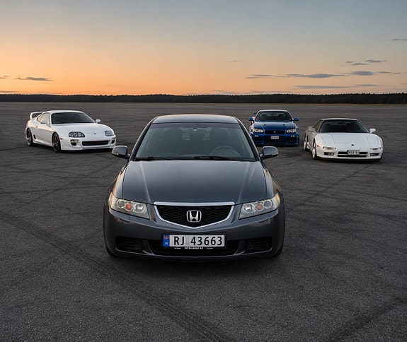 Honda Accord 2 of 27