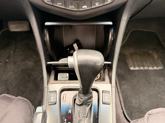 Honda Accord 19 of 27