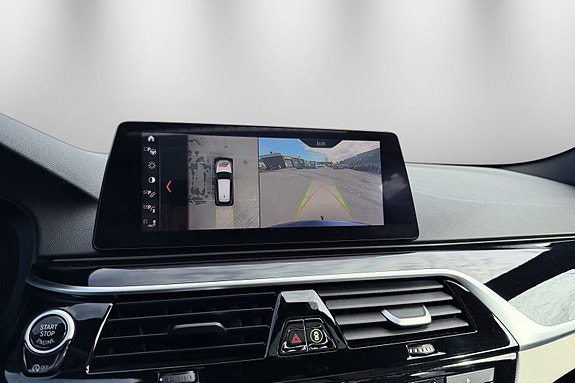 BMW 540i 30 of 30
