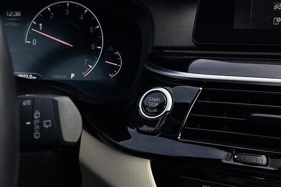 BMW 540i 22 of 30