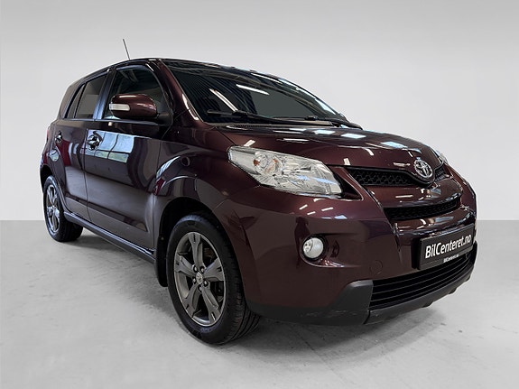 Toyota Urban Cruiser 3 of 29