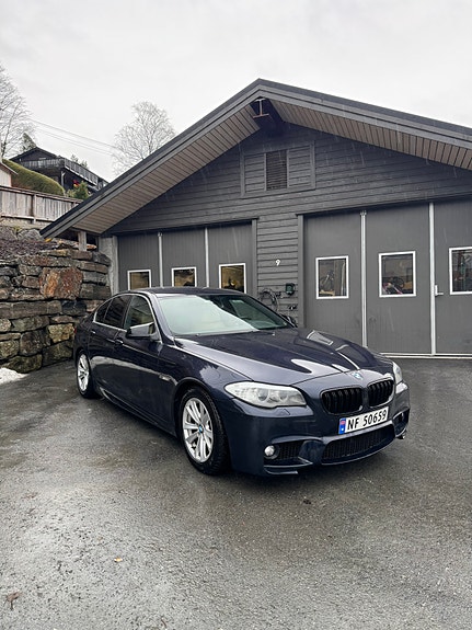 BMW 525d 2 of 22