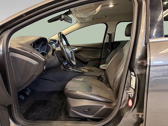 Ford Focus 9 of 30