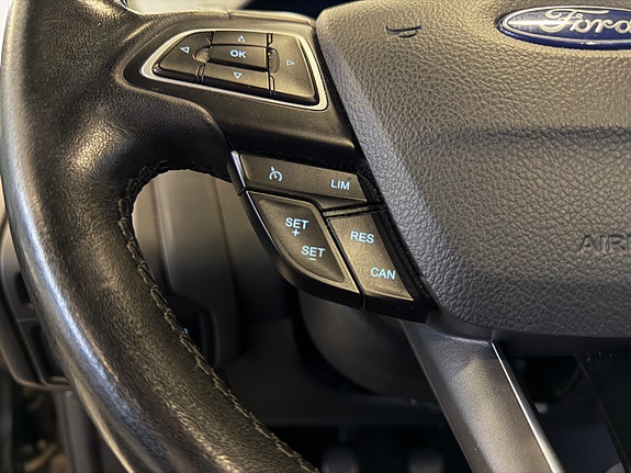Ford Focus 23 of 30