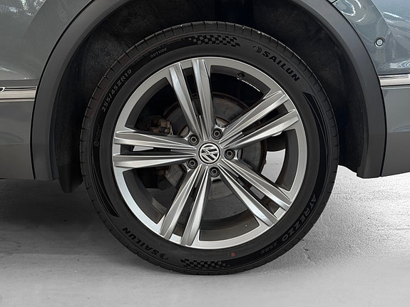 Volkswagen Tiguan Allspace 7 of 30
