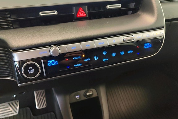 Hyundai Ioniq 5 14 of 30