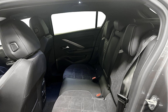 Opel Astra 7 of 24